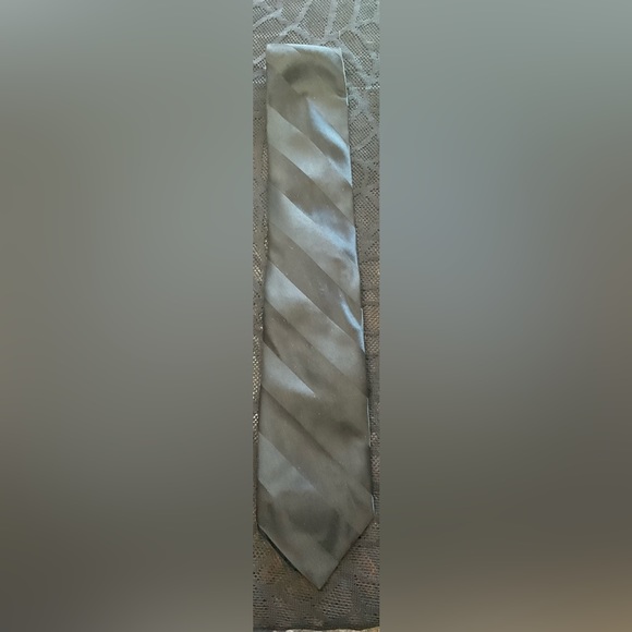 City of London Classic Silk Black Tie - Picture 1 of 2